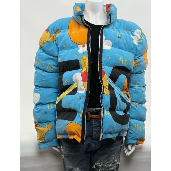 Unisex Adults Die.Go Studios Blue "Winnie The Pooh" Puffer Jacket One Size - Picture 1 of 15